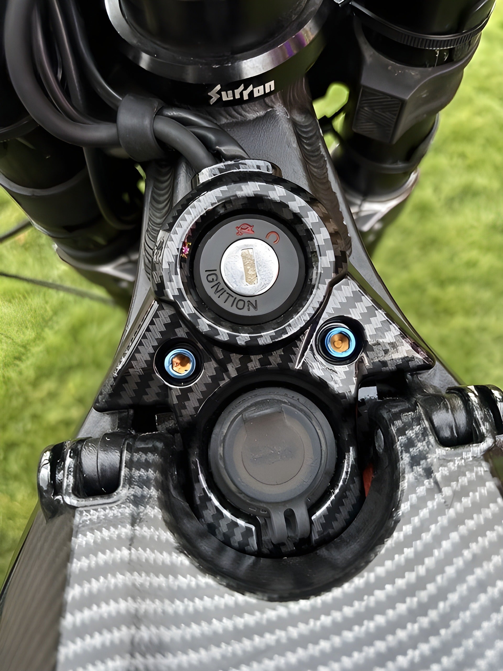 Lbx/eride Ignition cover bolts